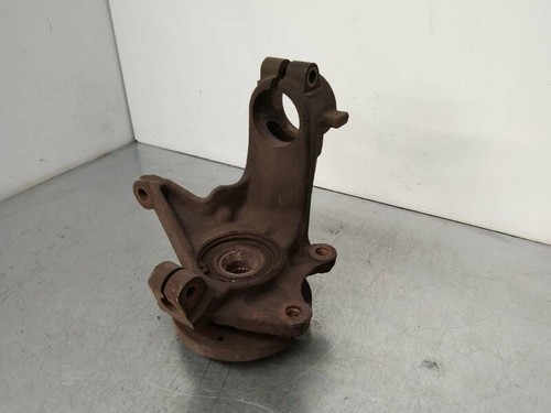 Fusée avant gauche peugeot - fusée,