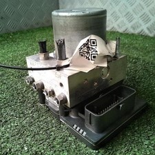 Bloc ABS (freins anti-blocage)