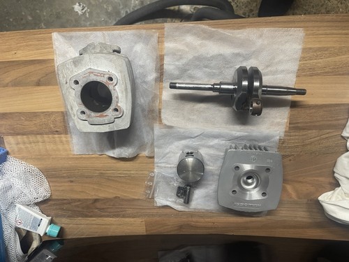 Haut moteur malossi 103 alu - haut, +