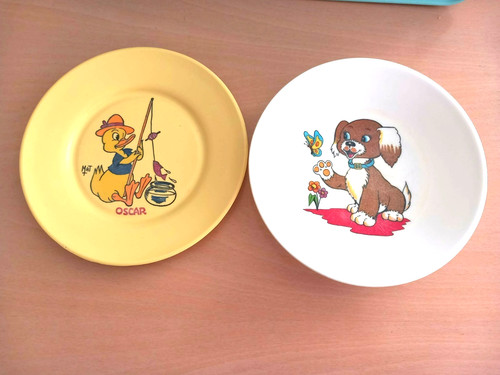 Lot assiettes enfants - 2,