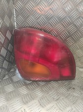 Feu arrière gauche - FORD