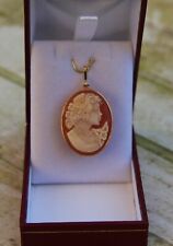 pendentif et broche camée monté sur or jaune 18 carats 750/1000ièmes