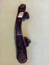 RENAULT 12 L / TL / TS Traverse AV moteur