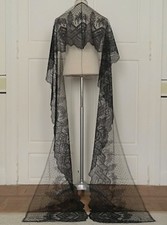 Dentelle de Chantilly  448 x 41cm Fuseaux XIXe Ref :1798