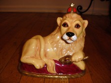 ROYALE STRATFORD STAFFORDSHIRE PORCELAIN LION KING FIGURINE LTD ED ENGLAND COA