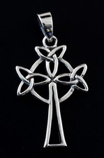 Pendentif Croix Irlandaise