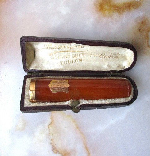 Ancien beau fume cigarette - , en