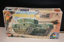Maquette AIRFIX 1/72 TANK CHURCHILL MKVII