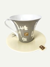Tasse haute et Soucoupe