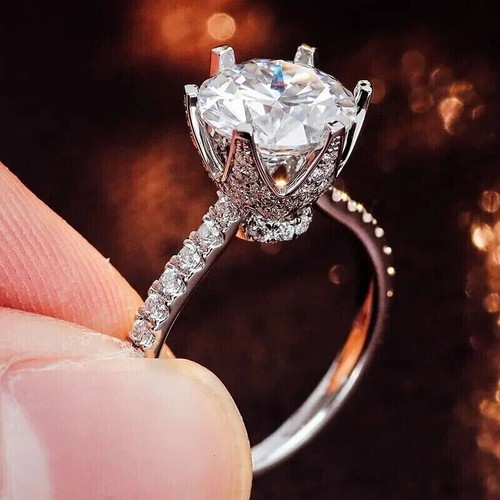 1ct round cut moissanite - 2.1ct,
