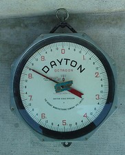 ancienne balance DAYTON