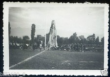 Grenoble. guerre 1939-1945 .  fête du régiment . le Caroussel. 1941