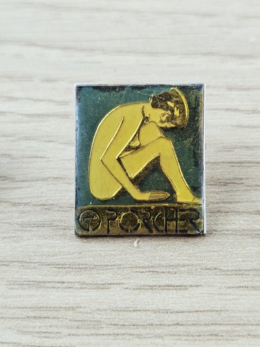 Pin pins - pin's,
