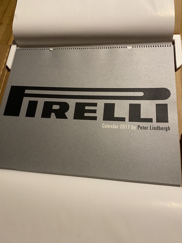 Calendrier pirelli 2017 par - 2017,