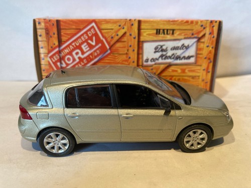 Renault velsatis 2001 - 2001, scale