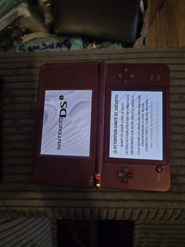 Nintendo lite console - ds,