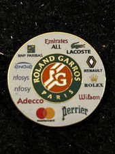 Pin’s Roland Garros Lacoste