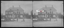 Maison, château, famille, stéréo photo ancienne plaque verre, négatif 8x18 cm