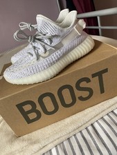 Yeezy boost 350 v2 cloud white
