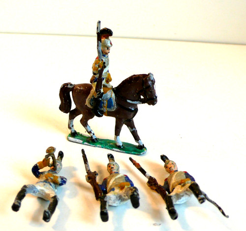 Lot anciens petits soldats - anciens,
