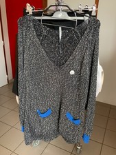 Pull cop copine modèle