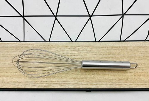 Fouet métal cuisine argenté