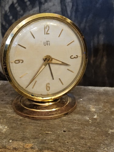 Ancien réveil malle uti swiza - ancien,
