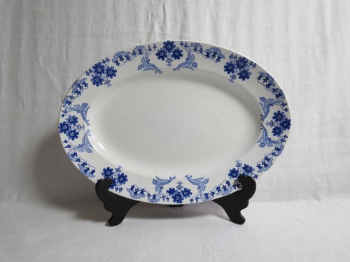 Plat ovale faïencerie - plat,