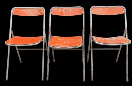 Anciennes chaises pliantes - anciennes,