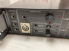 Vocodeur vintage Roland SVC-350 monté en rack - Occasion fonctionnel