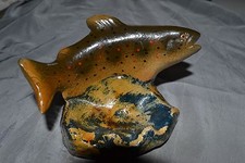 Beau cendrier en plâtre