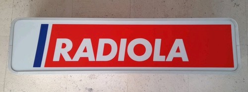 Enseigne radiola - 🇨🇵,