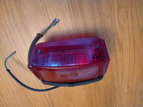 Feu arrière honda vt500 - arrière,