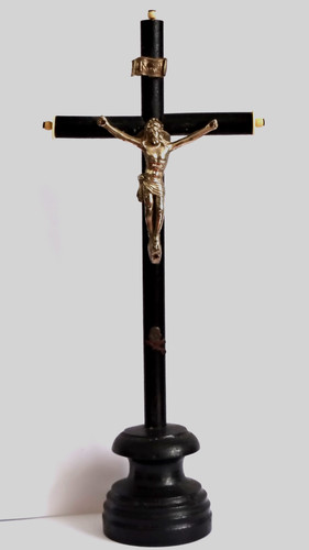 Crucifix bois noir - crucifix,