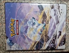 Classeur Pokémon avec cartes