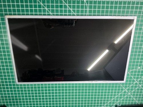 Dalle ecran led type - 17,3",
