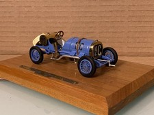 Top Queens MCM Hotchkiss Grand