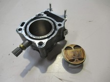 Cylindre + piston (Suzuki -
