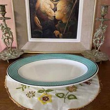 Plat de service en faïence de Niderviller turquoise et relief