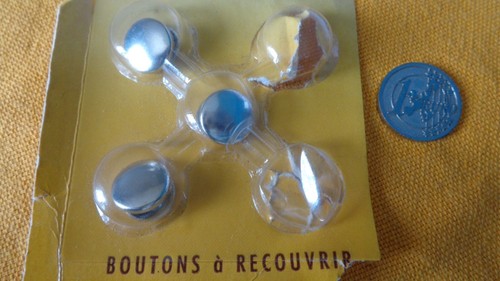 Lot boutons à - lot,