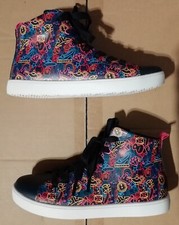 MAGNIFIQUE PAIRE DE CHAUSSURES GEOX EDITION PRINCESSE DISNEY