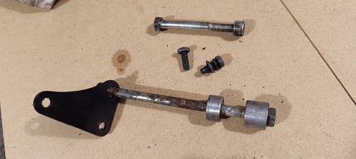 Lot axe moteur cagiva - axe,