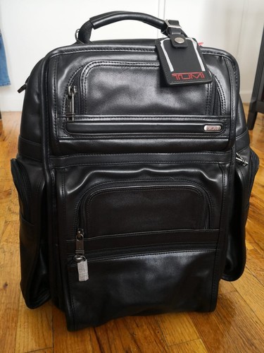 Tumi compact laptop brief pack - laptop,