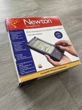 boîte de Apple Newton MessagePad 110 française (sans le newton)