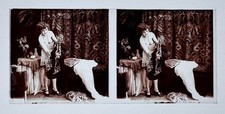 Jeune femme nue s’habillant, intérieur Art Déco – Vue stéréo sur verre (6x13 cm)