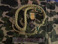 Insigne militaire fourragere - insigne,