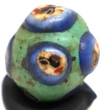 Véritable perle de visage en