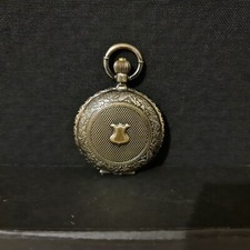 Montre à gousset de collection "Hachette" en métal