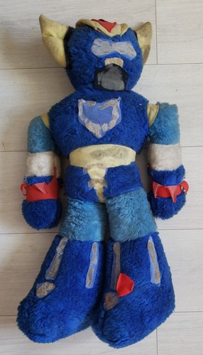 Rare goldorak poupée peluche
