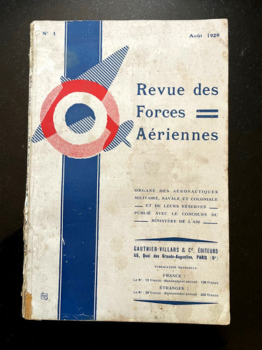 Revue des forces aériennes - forces,